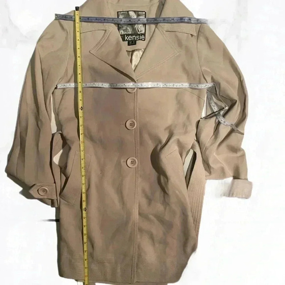 Lightweight Kensie tan bell sleeve 3  button belted trench jacket M - Picture 6 of 7
